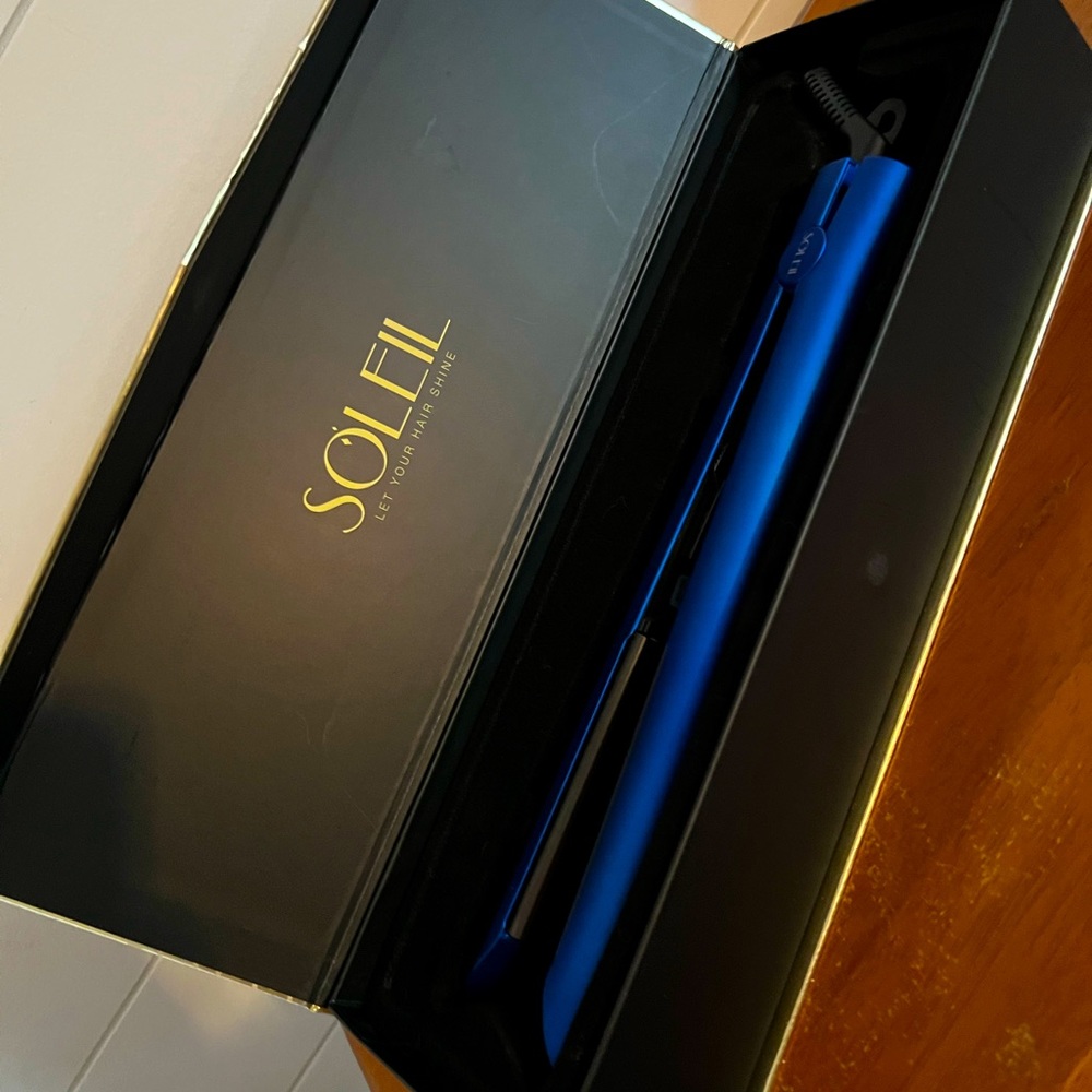 New Soleil hair straightener